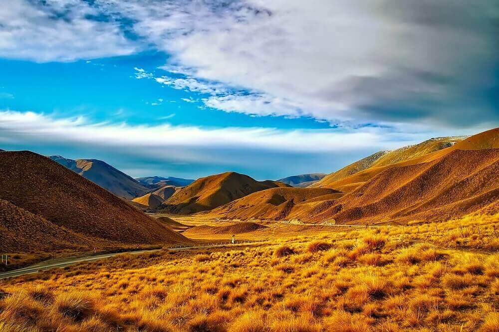 Autumn mountain landscape in April in New Zealand