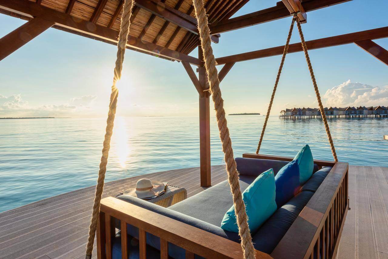 Bench swing in Movenpick Maldives